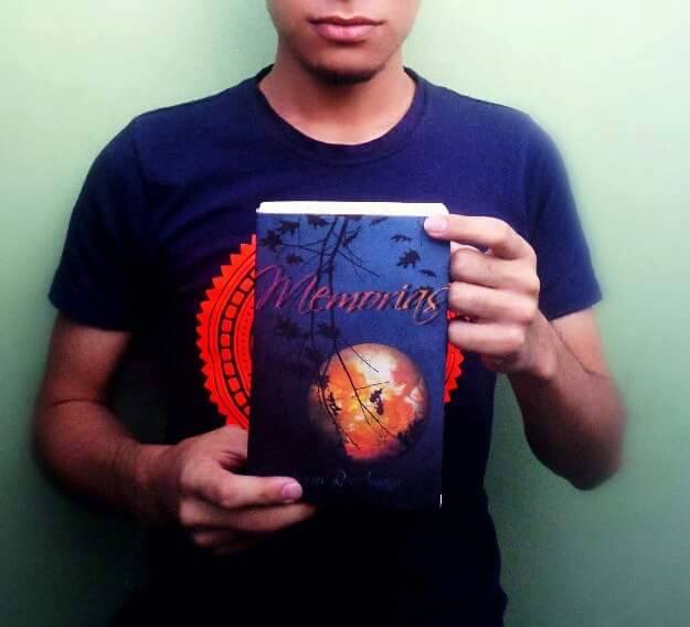 Su libro Memorias se vendió como "Pan Caliente"
