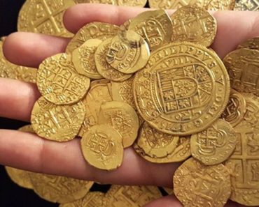 tesoro_oro_espanol